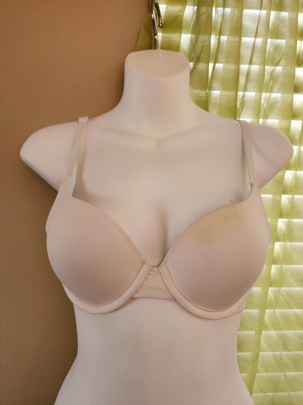 Victoria's Secret Light Beige Padded T-Shirt Bra 32C
